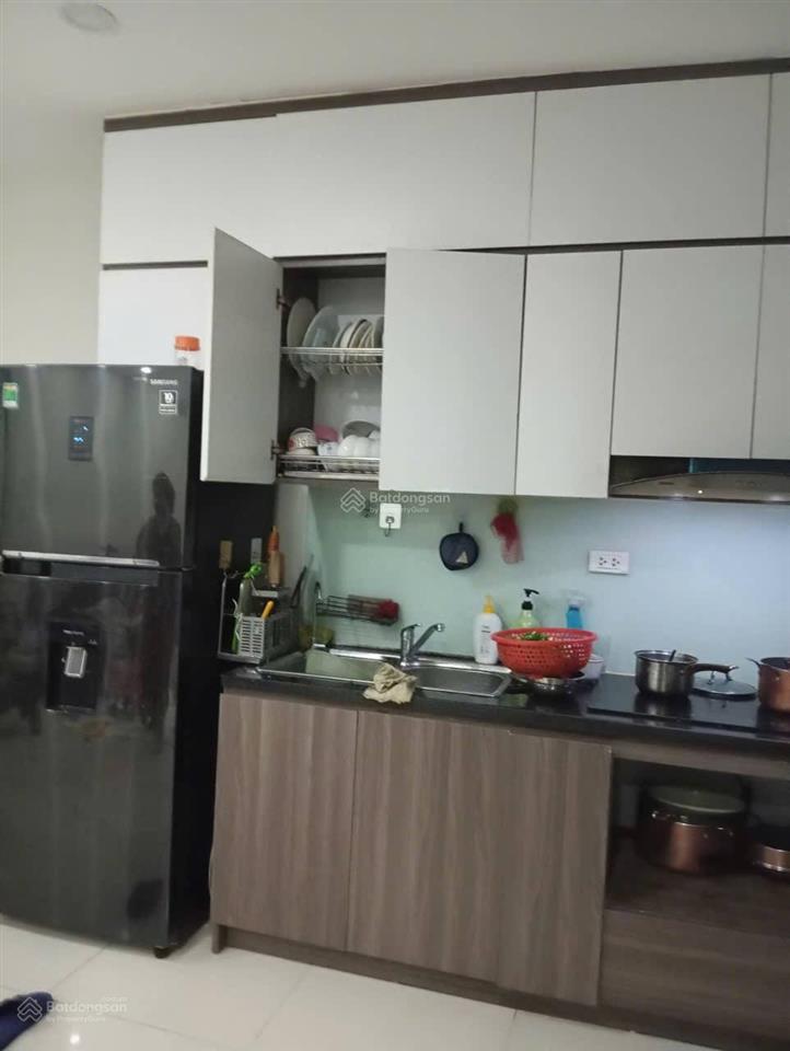 Bán căn hộ 2 ngủ tầng trung tòa dv2 rose tower  ngọc hồi