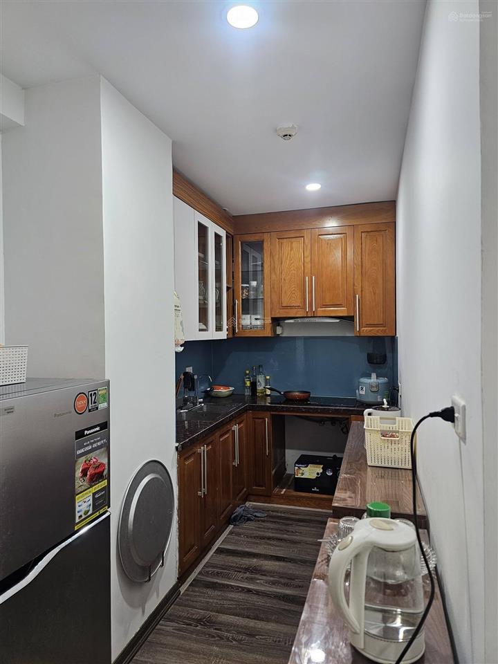 Gia đình cần bán căn hộ 2 ngủ tòa ct3  hud3 linh đàm