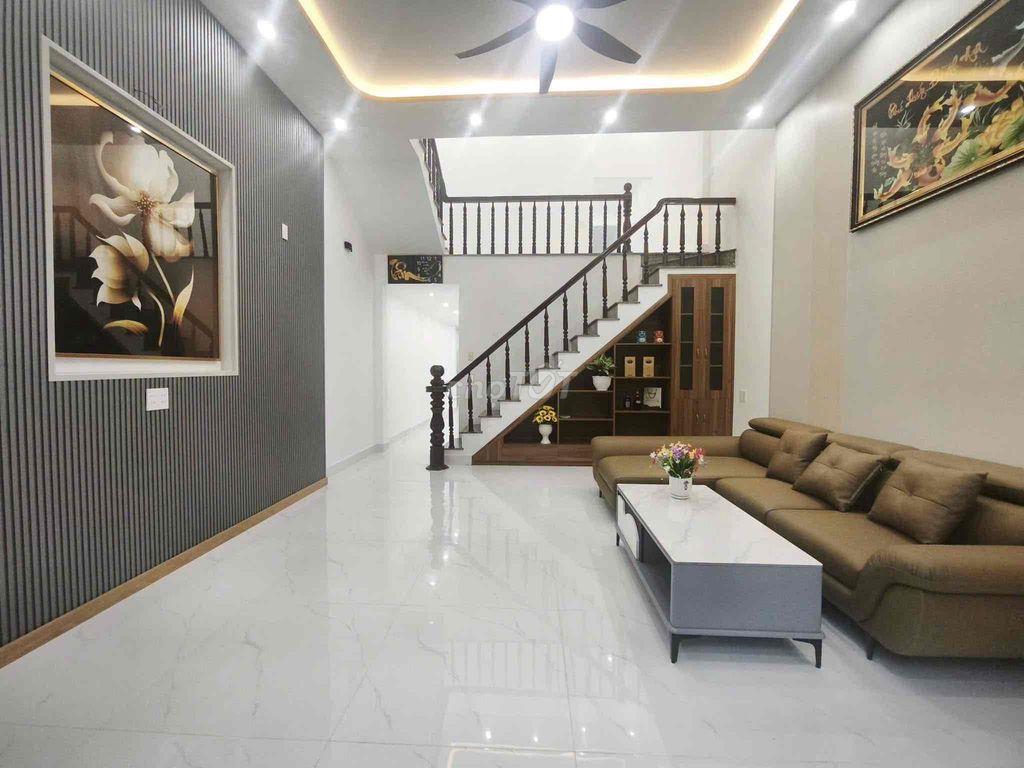 🔥 CHỈ 5,450 TỶ – SỞ HỮU NGAY NHÀ 2 TẦNG ĐẸP, FULL NỘI THẤT, VỊ TRÍ ĐẸP