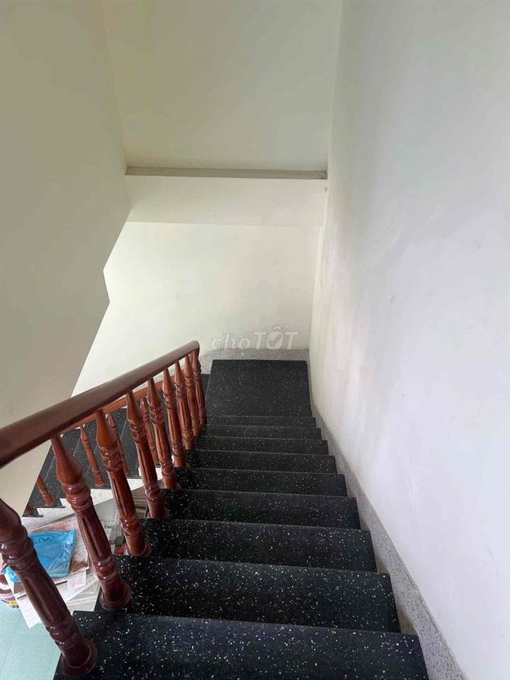 CHO THUÊ NHÀ MẶT TIỀN QL1A, GẦN CHỢ MIẾU BÔNG, HOÀ XUÂN