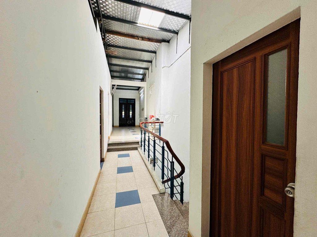 CHO THUÊ NHÀ MẶT TIỀN QL1A, GẦN CHỢ MIẾU BÔNG  »» Diện tích 100m², 2 t