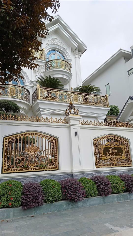 Biệt thự phú lương  văn phú, 200m2 vị trí gần vườn hồng giá chỉ 38.9 tỷ