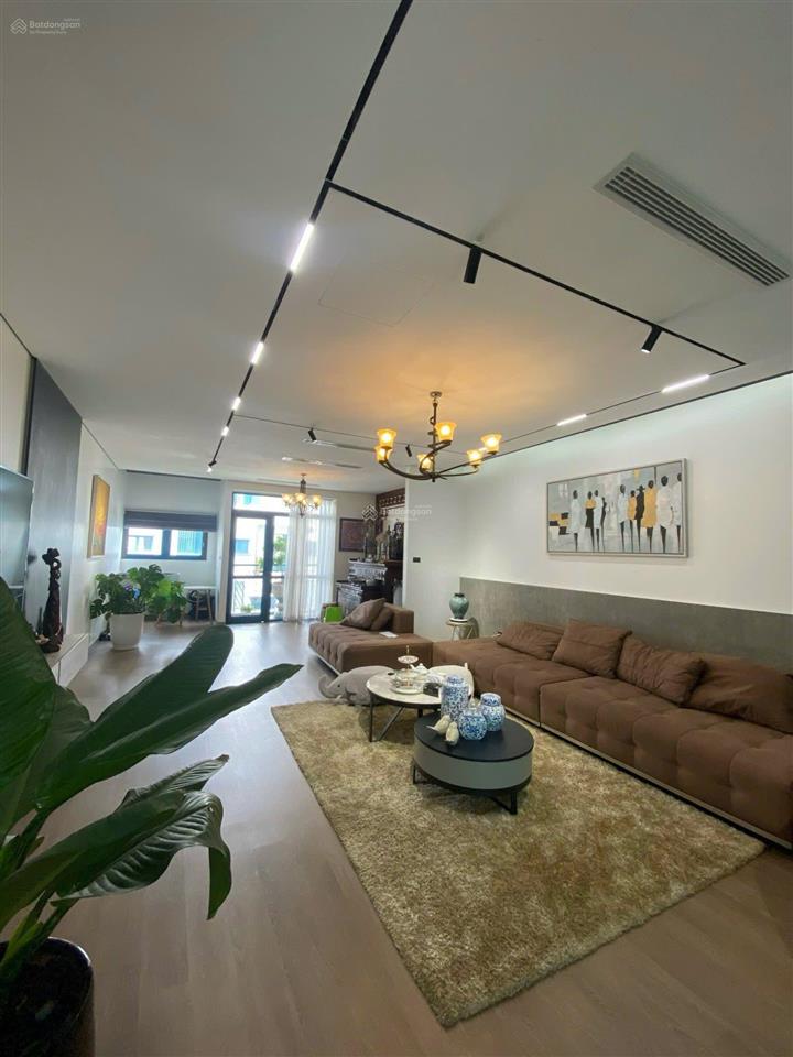 Biệt thự phú lương  văn phú, 200m2 vị trí gần vườn hồng giá chỉ 38.9 tỷ