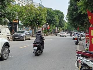 Liền kề văn phú 90m2  nhà 5 tầng ở ngay vị trí đẹp gần cột đồng hồ