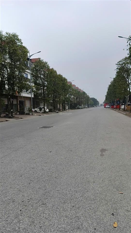 Giảm giá sốc  trục kinh doanh 30m kđt phú lương  hà đông, 63m2 5 tầng thang máy chỉ 16 tỷ