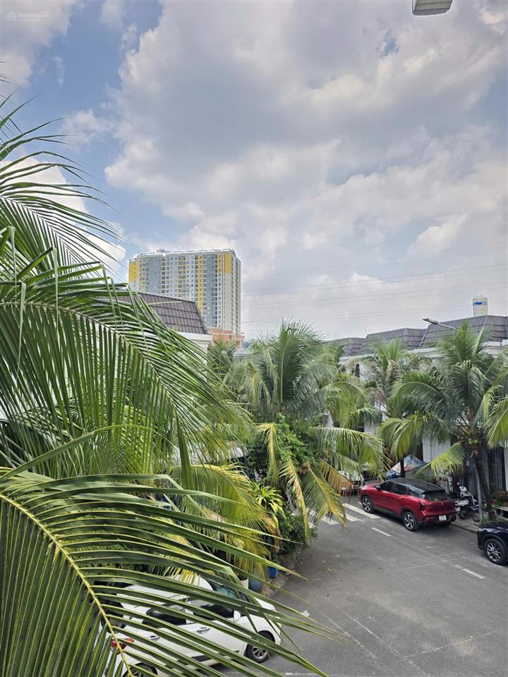 Bán nhà hoàn công kdc champaca garden khép kín có bảo vệ 24/24, p.đông hòa, tp.dĩ an