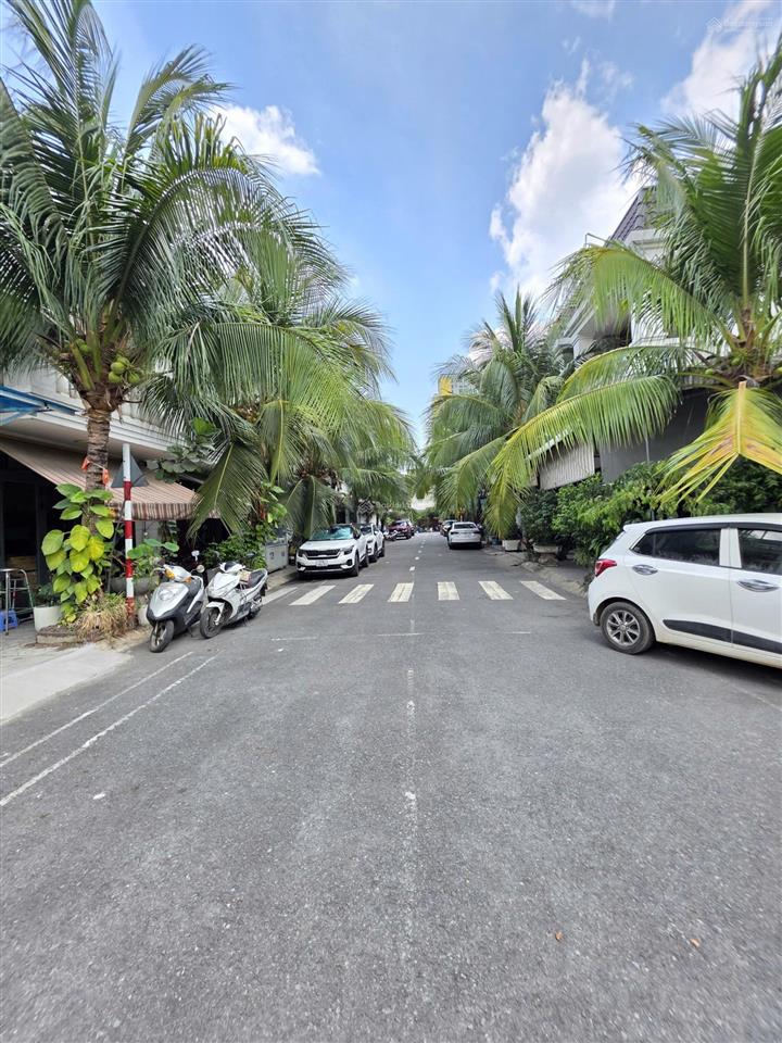 Bán nhà hoàn công kdc champaca garden khép kín có bảo vệ 24/24, p.đông hòa, tp.dĩ an