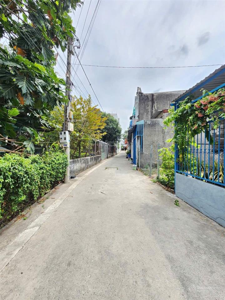Bán đất 5,1 tỷ gần đường võ thị sáu p. đông hòa tp. dĩ an. dt 181,8m2, 7,5x26m