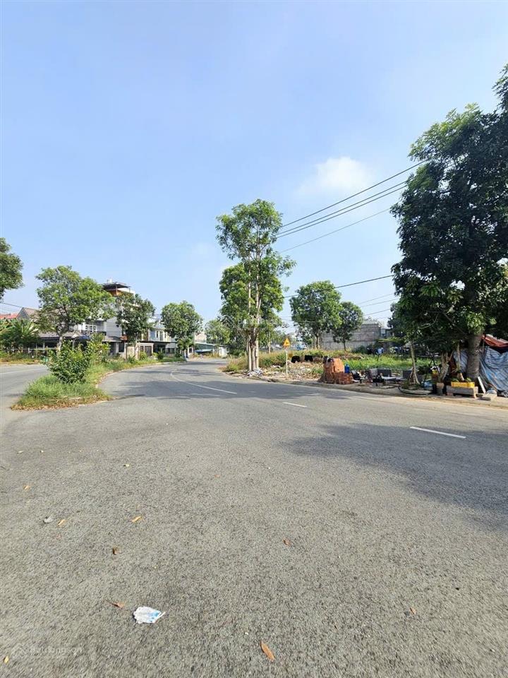 Bán đất xây biệt thự 7,5x20m đường 32m kdc châu thới gần làng đhqg p.bình an tp.dĩ an