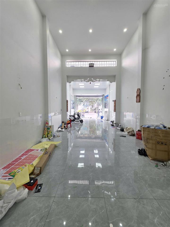 Bán nhà 100m2 mặt tiền kinh doanh đường 30m2 gần go, p.tân đông hiệp, tp.dĩ an. gần cổng kcn