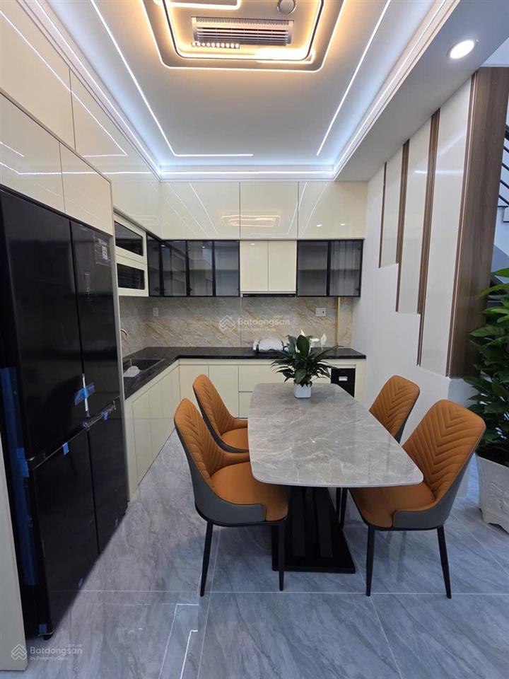 3,55tỷ  bán nhà 1 trệt 1 lửng full nội thất gần kdl hố lang đường liên huyện, p.tân bình, tp.dĩ an