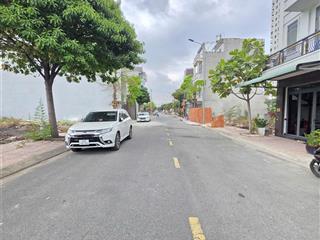 Cắt lỗ còn 3,679 tỷ đất 85m trục đường chính kdc gần vincom dĩ an. p. tân đông hiệp, tl. dĩ an