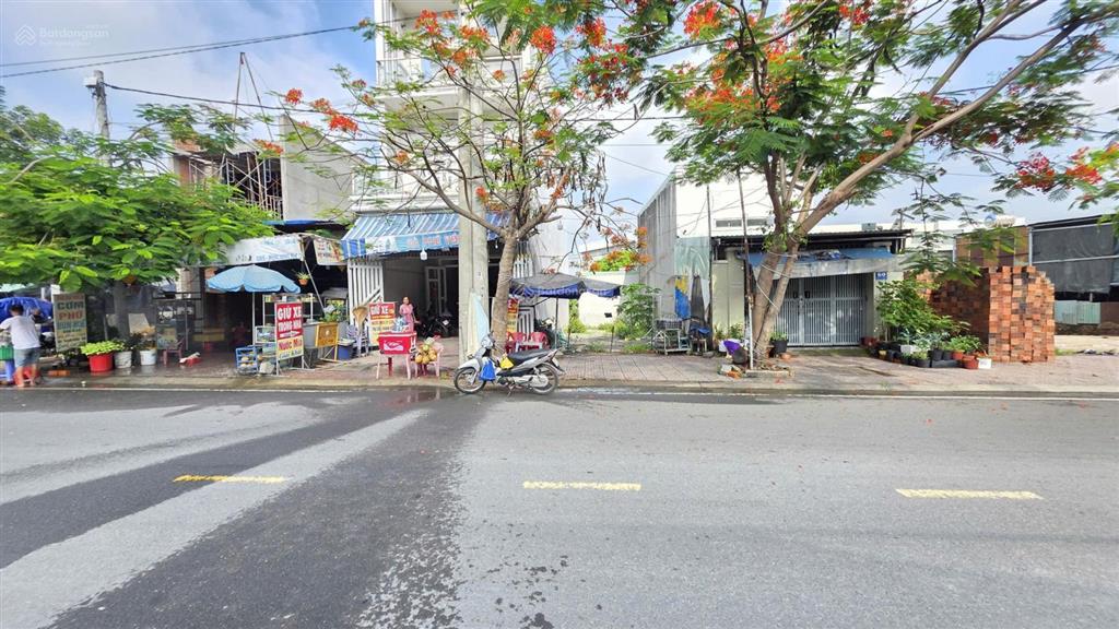 4,8 tỷ  bán đất mt đường kd view hồ và núi châu thới, kinh doanh và ở, p.bình an, tp.dĩ an 100,2m2