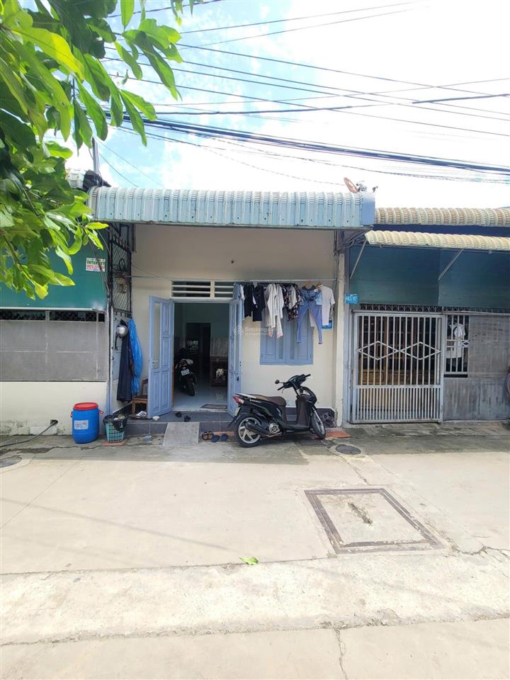 2,55 tỷbán nhà đường 6m thông 2 đầu, cách đường chiêu liêu 100m p. tân đông hiệp tp. dĩ an