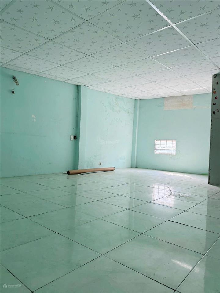 2,55 tỷbán nhà đường 6m thông 2 đầu, cách đường chiêu liêu 100m p. tân đông hiệp tp. dĩ an