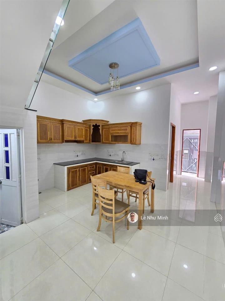 2,2 tỷ  bán nhà 1 trệt 1 lầu, gần chợ bà tri 500m, p.tân hiệp, tp.tân uyên  dt 63m2 (4,5x14m)
