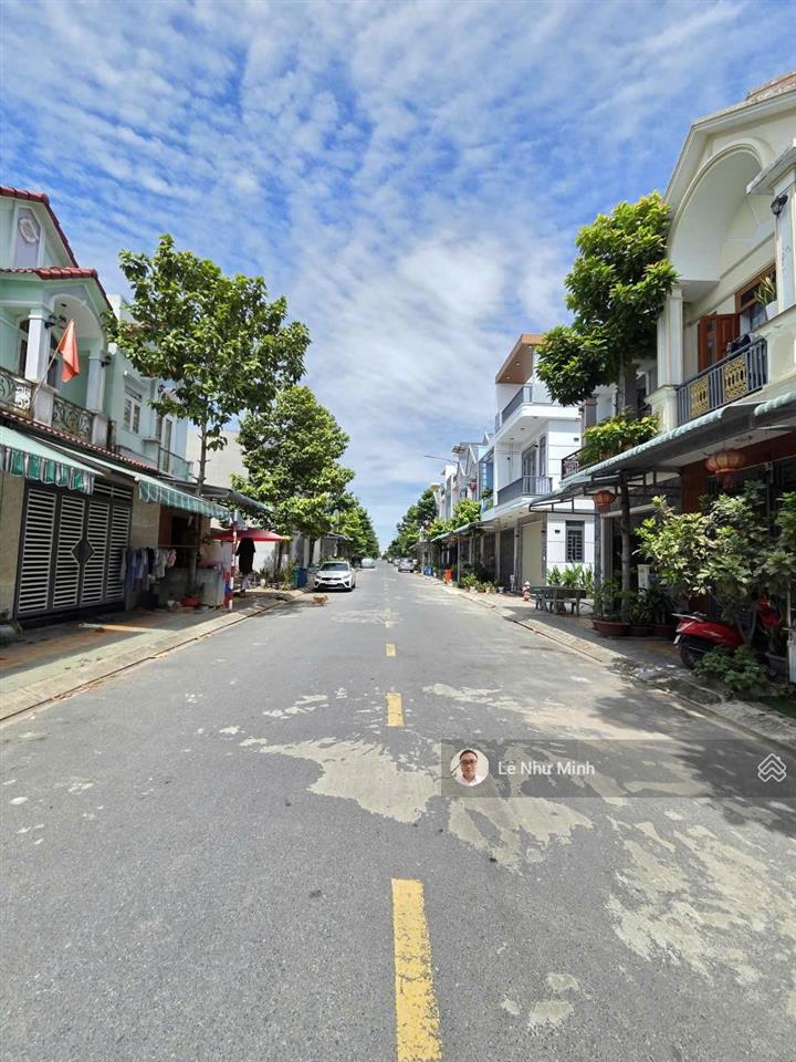 2,2 tỷ  bán nhà 1 trệt 1 lầu, gần chợ bà tri 500m, p.tân hiệp, tp.tân uyên  dt 63m2 (4,5x14m)