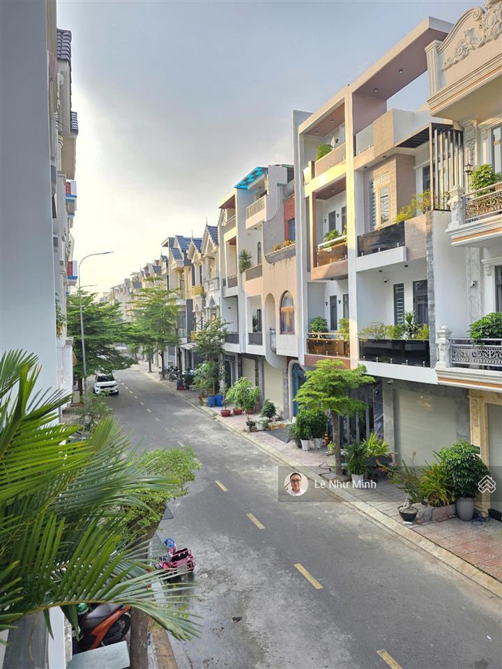 4,6 tỷ  bán nhà 1 trệt 2 lầu hoàn công gần ngã tư miếu ông cù 500m, p. bình chuẩn, tp. thuận an