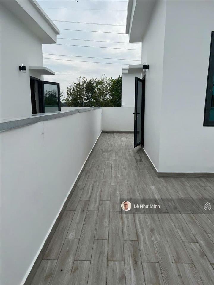 2,7 tỷ  kdc compound, nhà 1 trệt 1 tum sân thượng hoàn công bình chuẩn 69 p.bình chuẩn tp.thuận an