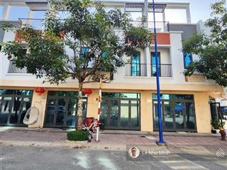 2,7 tỷ  kdc compound, nhà 1 trệt 1 tum sân thượng hoàn công bình chuẩn 69 p.bình chuẩn tp.thuận an