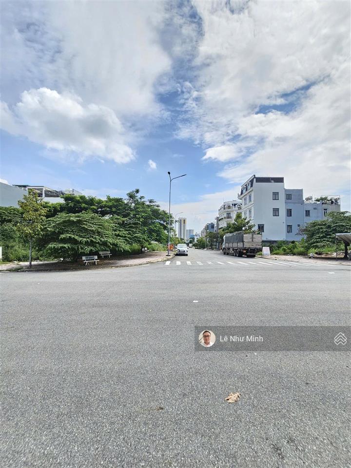 6 tỷ  bán lô góc 2mt kdc phú hồng thịnh 10 đường nhựa 22m p. bình an dĩ an dt 99,8m2