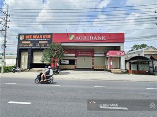 Cho thuê mtkd (agribank cũ) dt743 gần vòng xoay an phú. 400m2 (15x27) kd sầm uất, showroom..