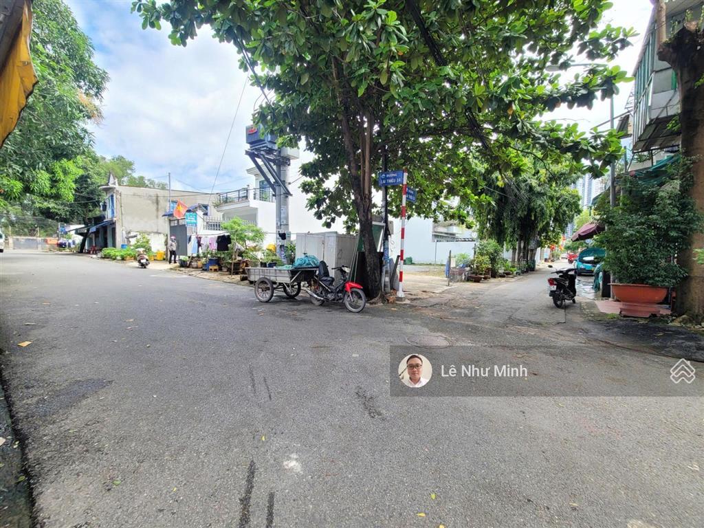 Giảm 1,3 tỷ  bán đất góc 2mt đường lái thiêu 14 và mt đường lái thiêu 20, p.lái thiêu tp.thuận an
