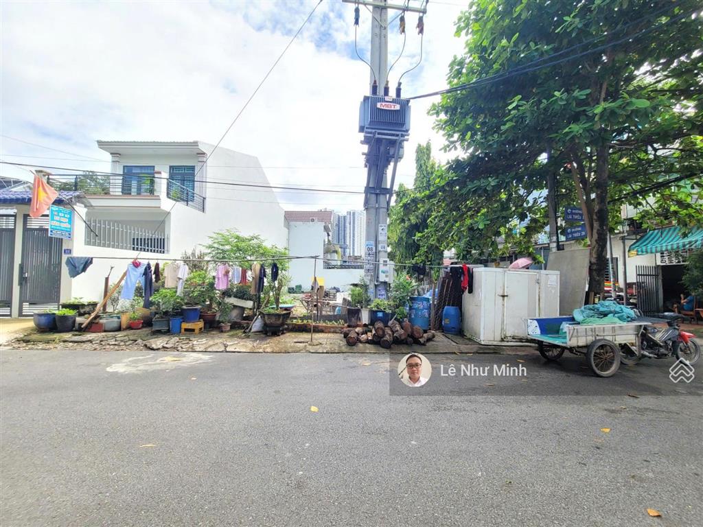 Giảm 1,3 tỷ  bán đất góc 2mt đường lái thiêu 14 và mt đường lái thiêu 20, p.lái thiêu tp.thuận an