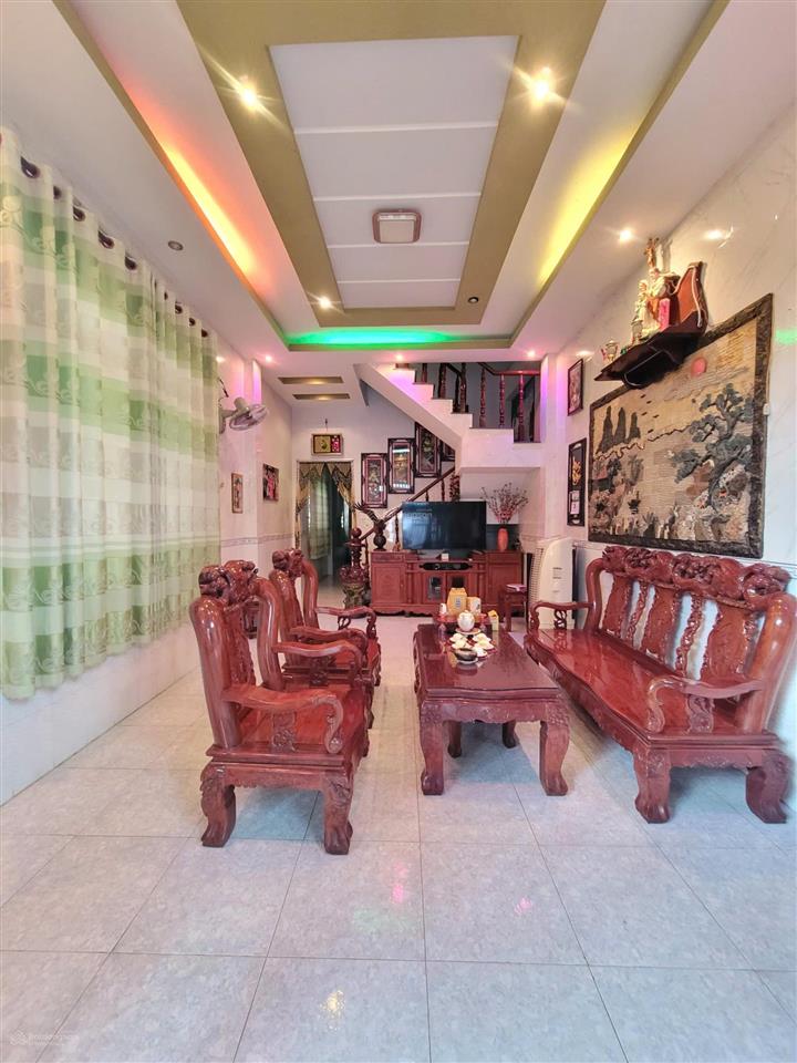 Giảm 300tr  bán nhà 160m2 kế cụm trường học cấp 23 đường nguyễn du, phường dĩ an, thành phố dĩ an