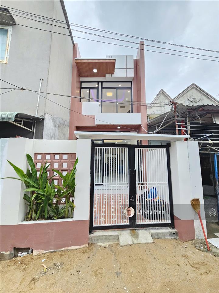 Ngộp  trả giá là bán  bán nhà 1 trệt 1 lầu gần đường trần hưng đạo 100m p. đông hòa tp. dĩ an