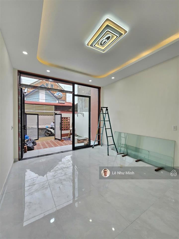 Ngộp  trả giá là bán  bán nhà 1 trệt 1 lầu gần đường trần hưng đạo 100m p. đông hòa tp. dĩ an
