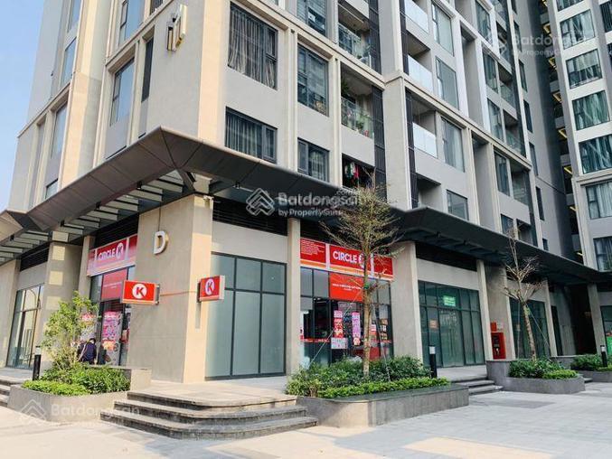 Căn shop chân đế view trực diện bể bơi, giá chỉ 11,174 tỷ.  0962 506 ***