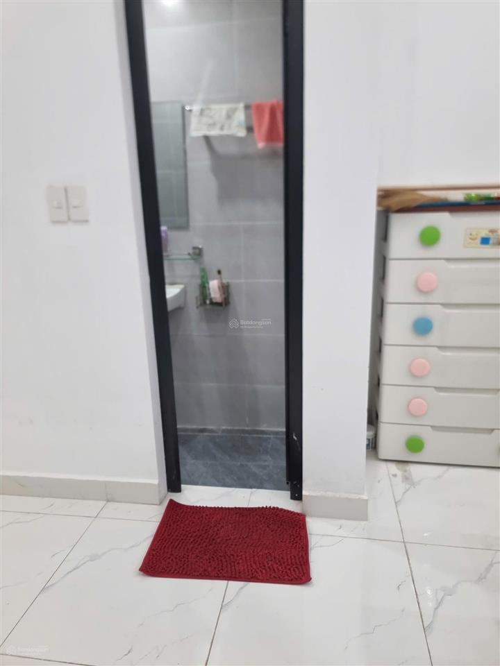 Cần làm văn phòng, thuê ngay. giá chỉ 4.5tr bao phí.  0962 506 *** em linh để đi xem nhà