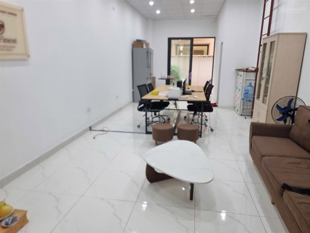 Cần làm văn phòng, thuê ngay. giá chỉ 4.5tr bao phí.  0962 506 *** em linh để đi xem nhà