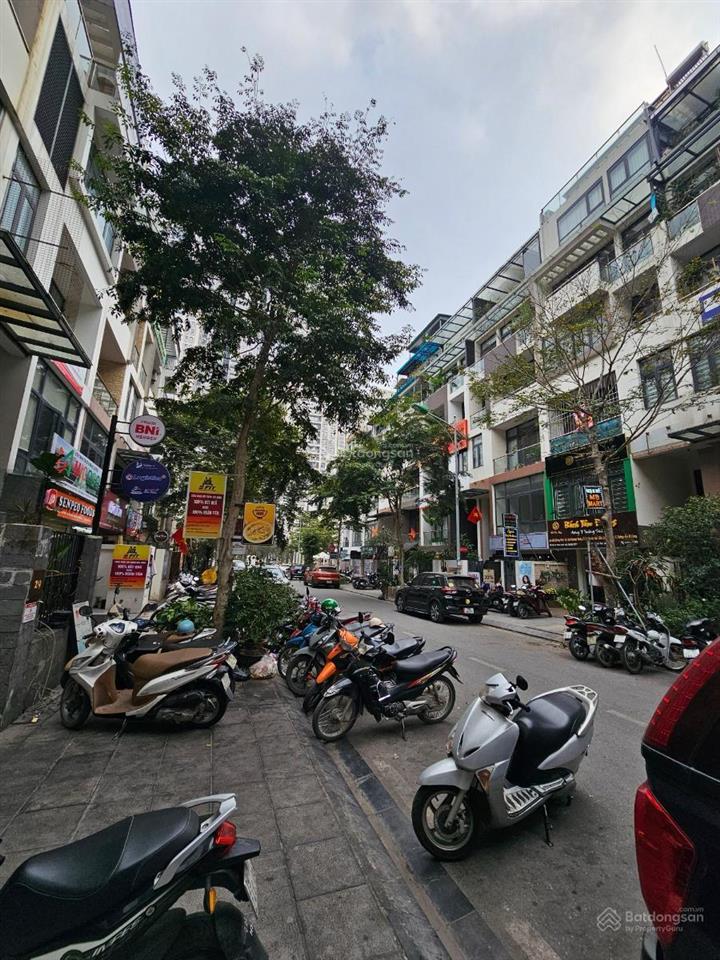 Bán nhà phân lô gần nguyễn cơ thạch 65m2, 5 tầng  gara ô tô, 2 thoáng, vỉa hè rộng  giá 17.95 tỷ