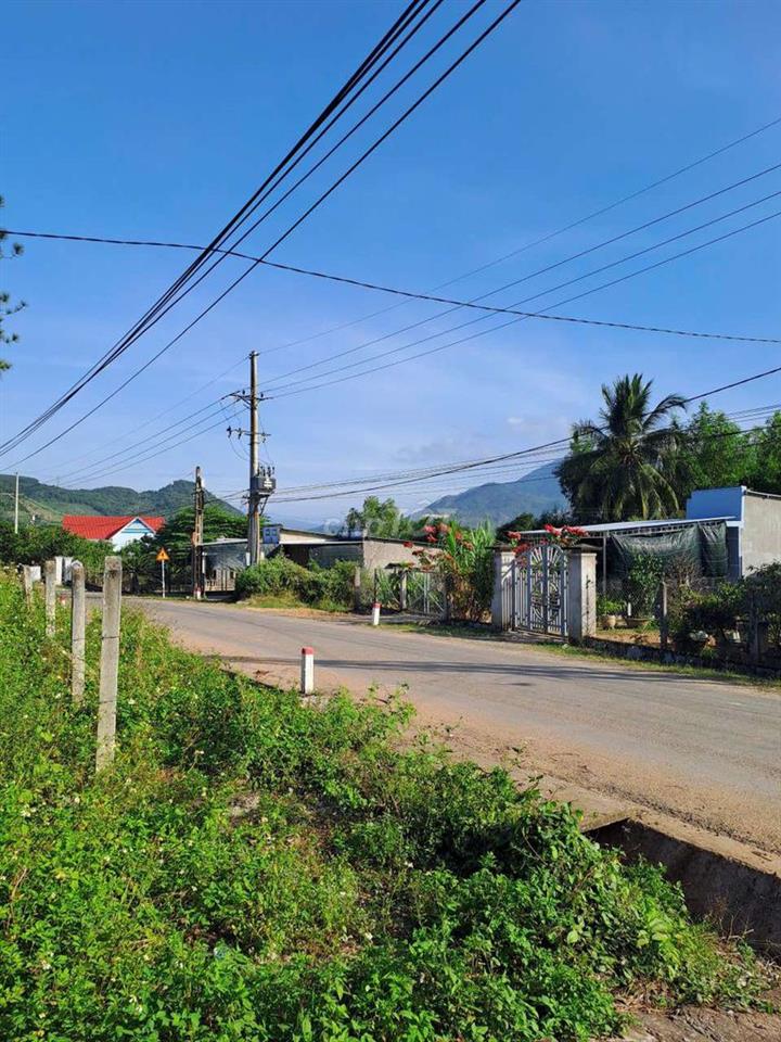 445m2 mặt tiền Hương Lộ 62, ngay nhà thờ Diên Tân, 2 mặt tiền