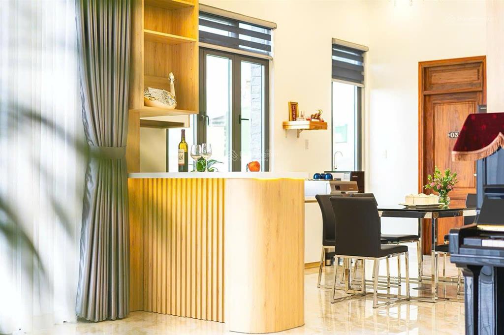 Bán villa đà lạt 750m2, 7pn, đang kinh doanh 120  150tr/tháng, nguyên tử lực, trung tâm p. 8