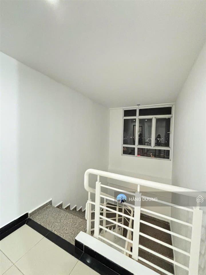 Bán gấp cc giai việt, căn hộ duplex thông tầng 230m2, sổ hồng vĩnh viễn, giá tốt, tại p chánh hưng