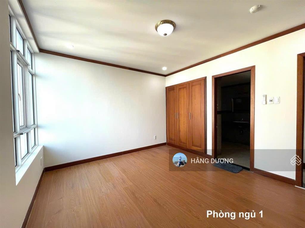 Bán gấp cc giai việt, căn hộ duplex thông tầng 230m2, sổ hồng vĩnh viễn, giá tốt, tại p chánh hưng