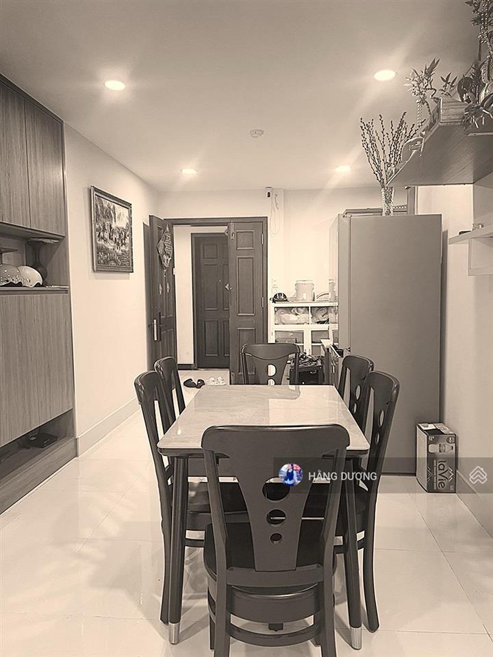 Cần bán gấp căn hộ giai việt. 3pn 110m2. có sổ hồng. view đẹp mát. giá từ 4,8tỷ. mt tạ quang bửu q8