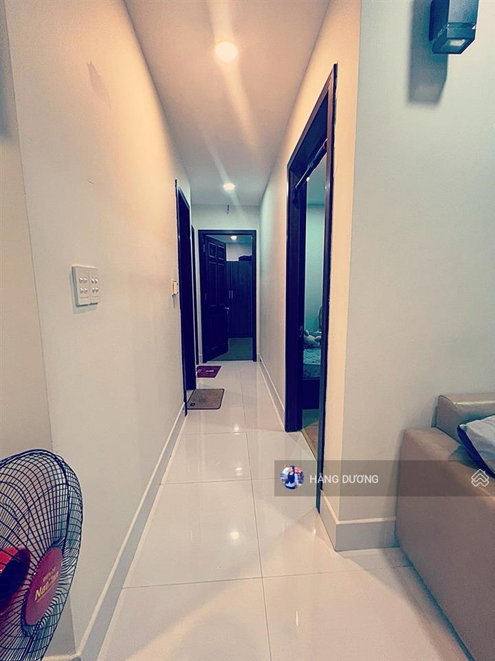 Cần bán gấp căn hộ giai việt. 3pn 110m2. có sổ hồng. view đẹp mát. giá từ 4,8tỷ. mt tạ quang bửu q8