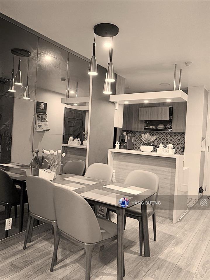 Cần bán gấp căn hộ giai việt. 3pn 110m2. có sổ hồng. view đẹp mát. giá từ 4,8tỷ. mt tạ quang bửu q8