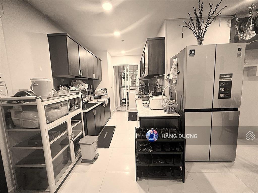 Cần bán gấp căn hộ giai việt. 3pn 110m2. có sổ hồng. view đẹp mát. giá từ 4,8tỷ. mt tạ quang bửu q8