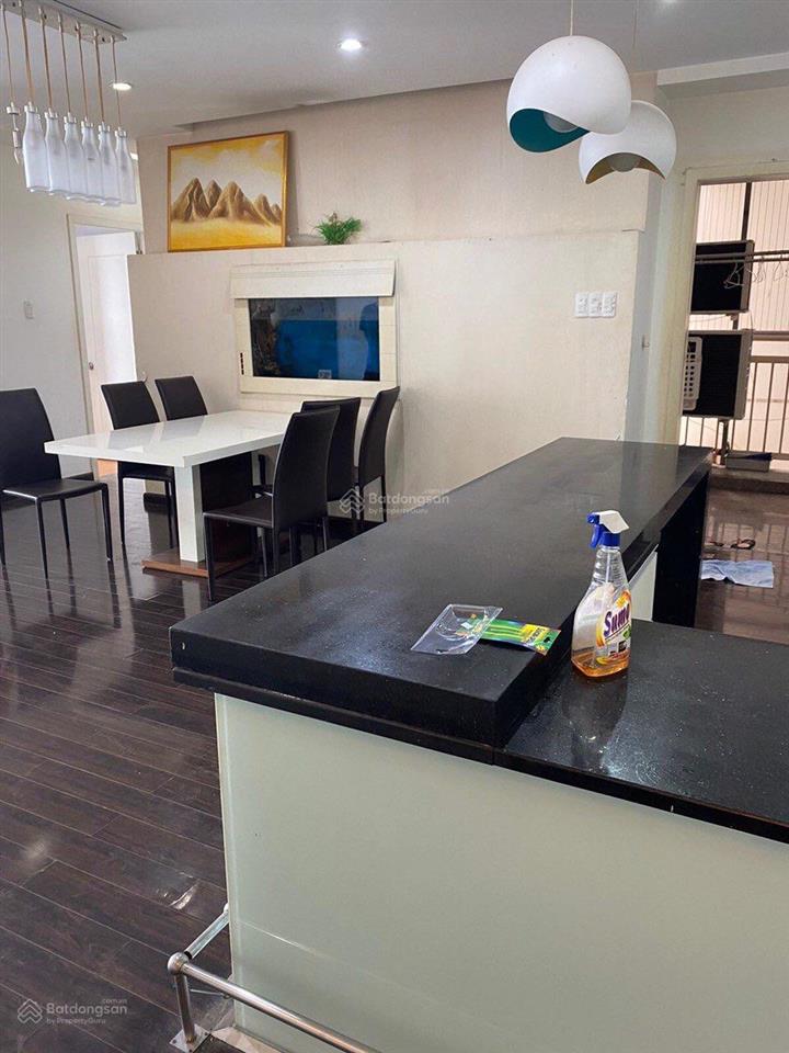 Chuyên bán căn hộ 2pn 3pn 150m2 giai việt. sổ hồng riêng. tại tttm central mall q8. view thoáng đẹp