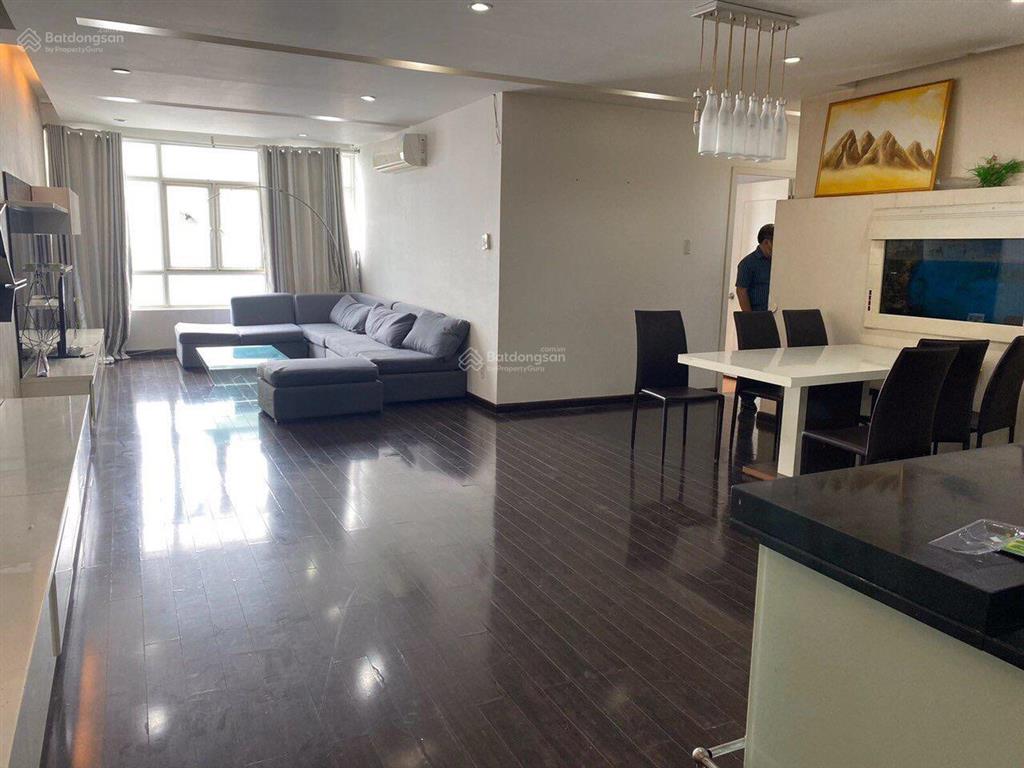 Chuyên bán căn hộ 2pn 3pn 150m2 giai việt. sổ hồng riêng. tại tttm central mall q8. view thoáng đẹp