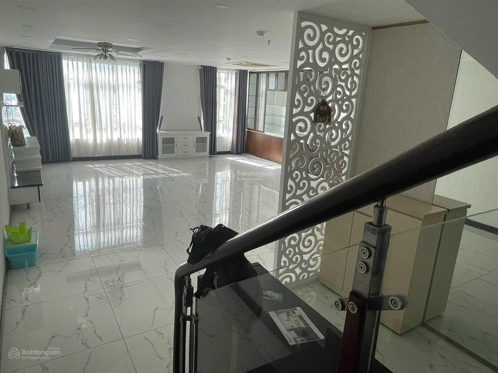 Bán giai việt duplex dt 230m2 7tỷ /dt 300m2 8,xtỷ  penthouse dt 340m2 8tỷ / dt 450m2 9,xtỷ shr