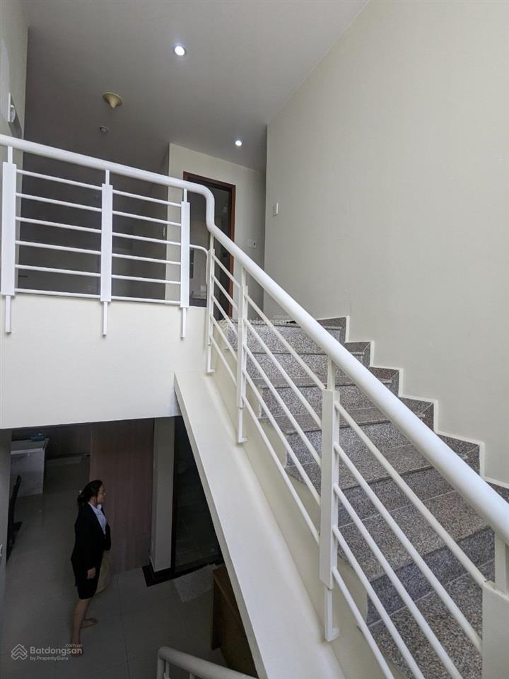 Bán giai việt duplex dt 230m2 7tỷ /dt 300m2 8,xtỷ  penthouse dt 340m2 8tỷ / dt 450m2 9,xtỷ shr