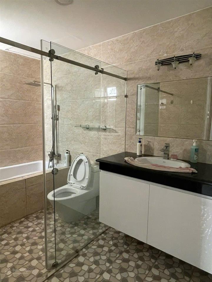 Bán giai việt duplex dt 230m2 7tỷ /dt 300m2 8,xtỷ  penthouse dt 340m2 8tỷ / dt 450m2 9,xtỷ shr