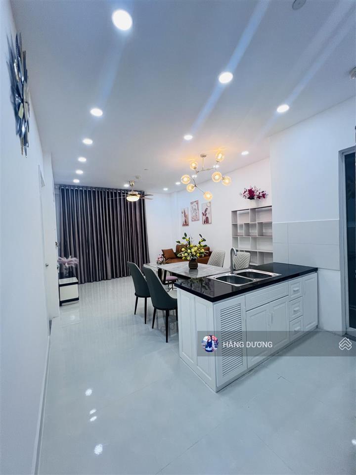 Bán căn hộ tara 3pn 2wc 90m2 sổ hồng hỗ trợ vay nh toàn quốc, sẵn decor full nội thất đẹp, giá tốt