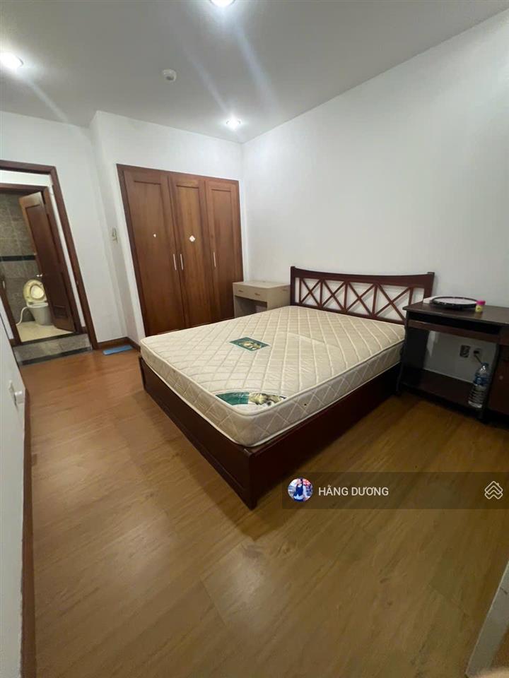 Bán căn hộ hoàng anh giai việt 3pn2wc 150m2 shr. nhà thoáng view xinh vị trí kết nối nhanh. có tttm
